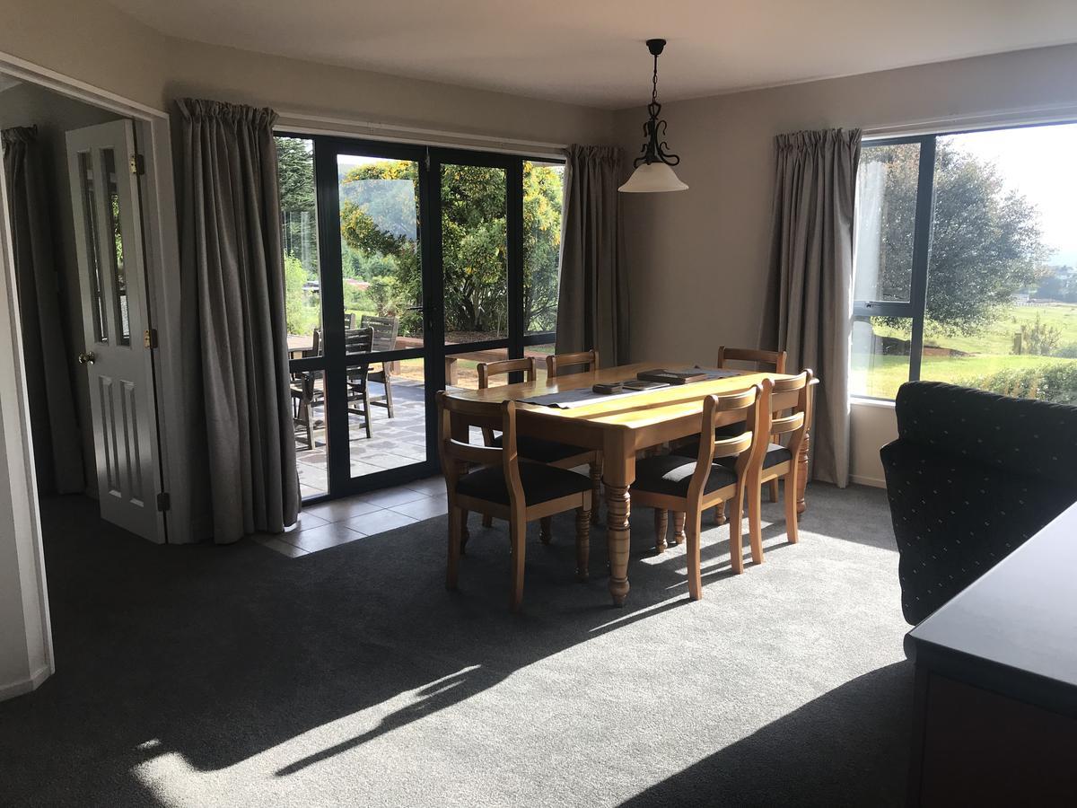 Alpaca Farmstay Dunedin Exteriör bild